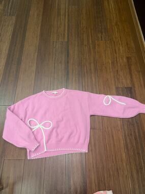 Large Pink Corded Flower Bow Casual Sweater Boutique Privy